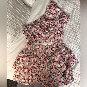 Floral blouse & skirt